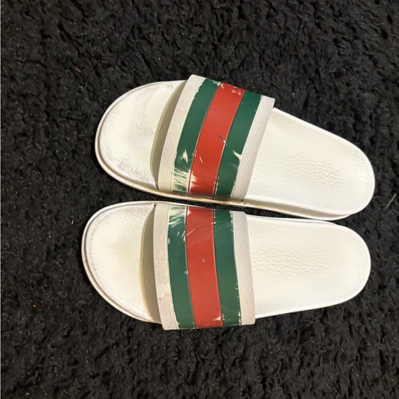 Gucci slides